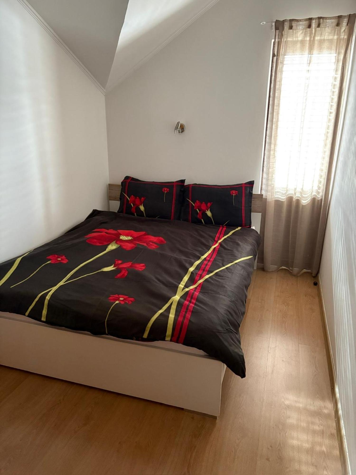Apartments Херцег-Нови Номер фото
