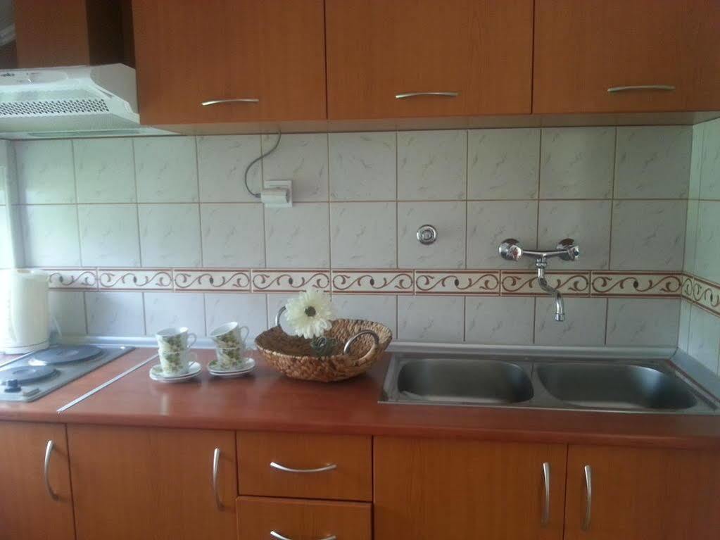 Apartments Херцег-Нови Экстерьер фото